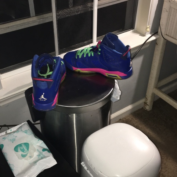 Air Jordan Retro Royal Blue VI Anacondas (Nikki) - Picture 7 of 8